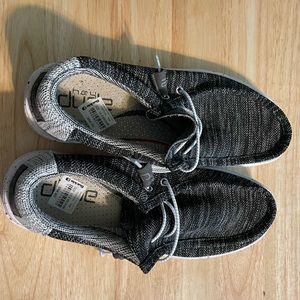 Hey Dude Men’s Shoes